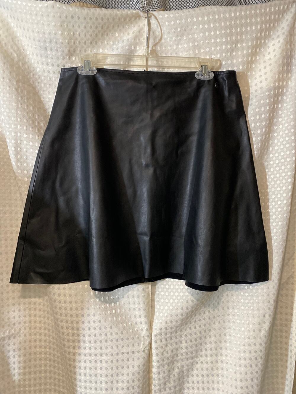 Livre Black Faux Leather Mini Skirt Size EU 40 Fits US 8-10